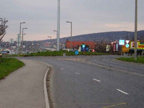 img039.jpg img039.jpg